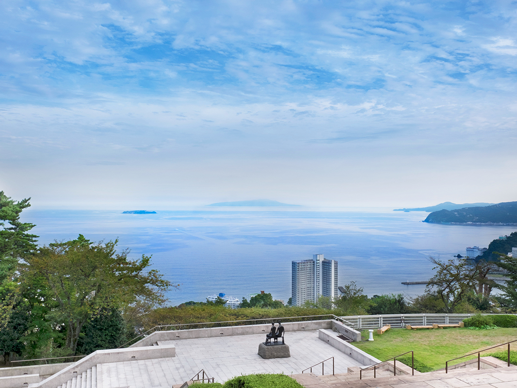 MOApق瑊͓]AYȌiςy݂܂B