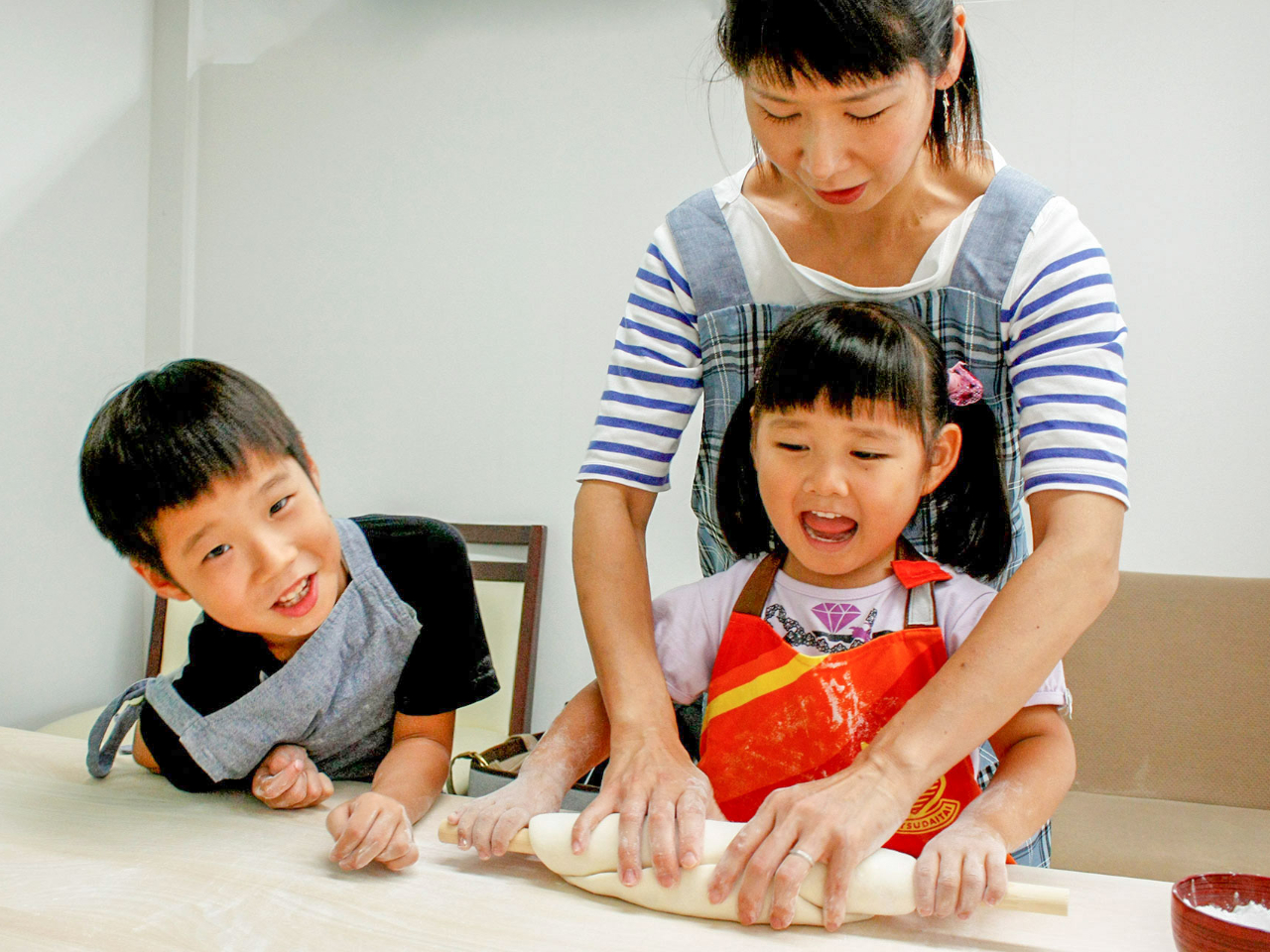 �t�@�~���[�ł��z���̂��q���܂͏����Ȃ��q�l�̃T�|�[�g�����肢���܂�