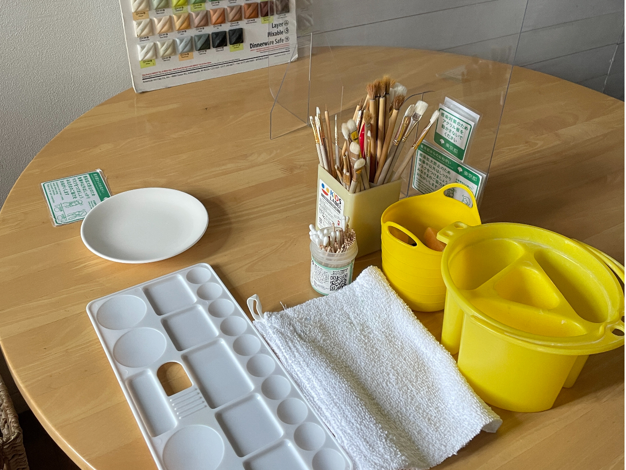 お絵かき感覚のポタリー 陶器の絵付け 体験 高円寺駅からすぐ ぽたかふぇ じゃらん遊び体験 お絵かき感覚のポタリー 陶器の絵付け 体験 高円寺駅からすぐ ぽたかふぇ じゃらん遊び体験