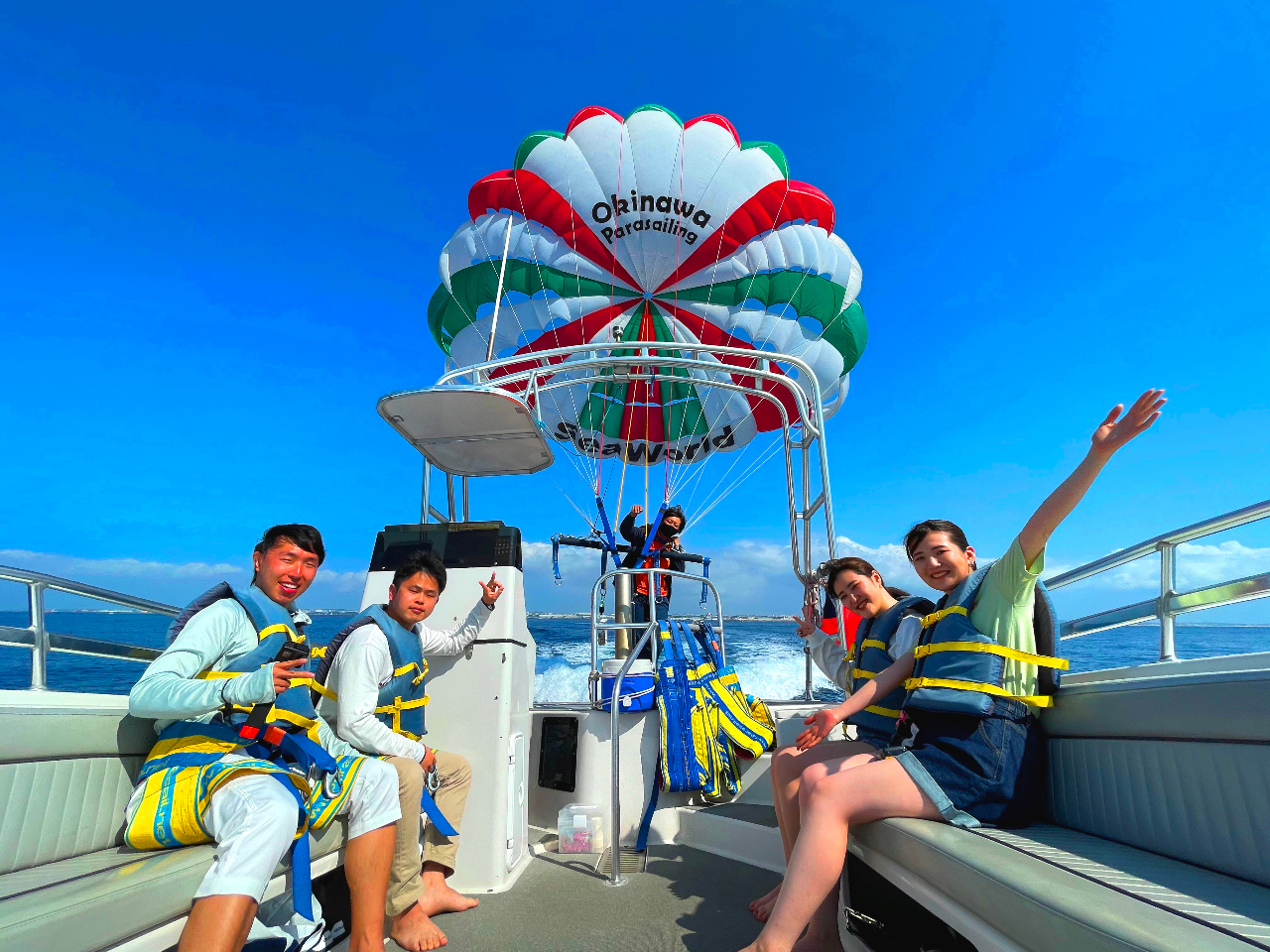 ★2024年じゃらん沖縄・那覇&慶良間諸島エリア・パラセーリング口コミランキング第1位(10年連続・2015〜2024年)★