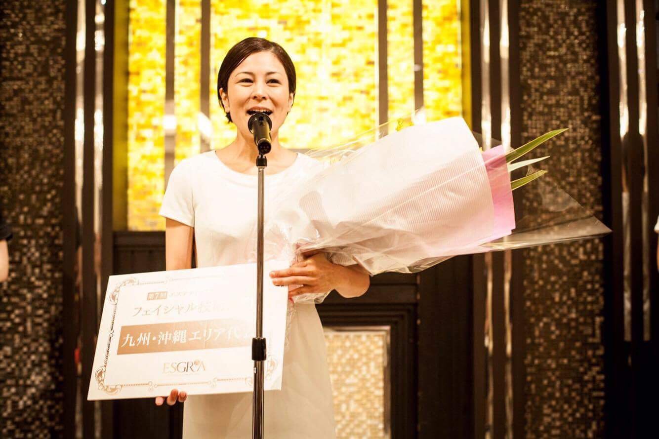 代表の識名由美だけでなく、那覇店店長・米須も2017、2018年エステティックグランプリ・セミファイナリスト(全国大会20名)に2年連続で選ばれています