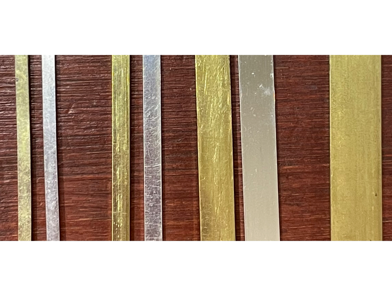 �^�J�ƃV���o�[���D���ȑf�ނƕ���I��ŁA���琧��X�^�[�g�ł��I