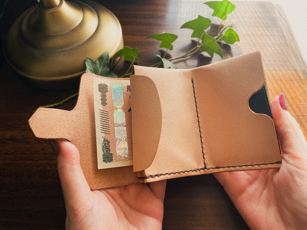 �J�[�h�͐����B�z�b�N�ނ���؎g���Ă��Ȃ��̂ŉ���Ƃ��낪����܂���B�I�C�������e�i���X�݂̂ŉ��\�N���g���܂��B11000�~