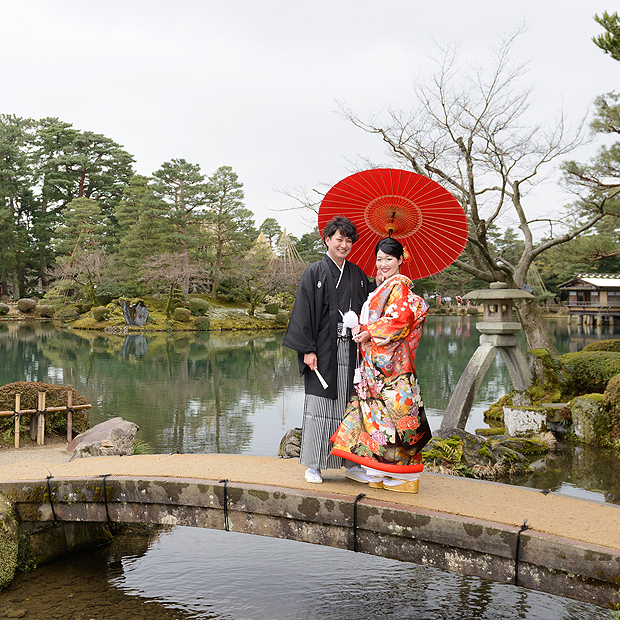 【金沢*和装着付け&撮影セット】兼六園でプロによる写真撮影!婚礼写真・フォトウェ...