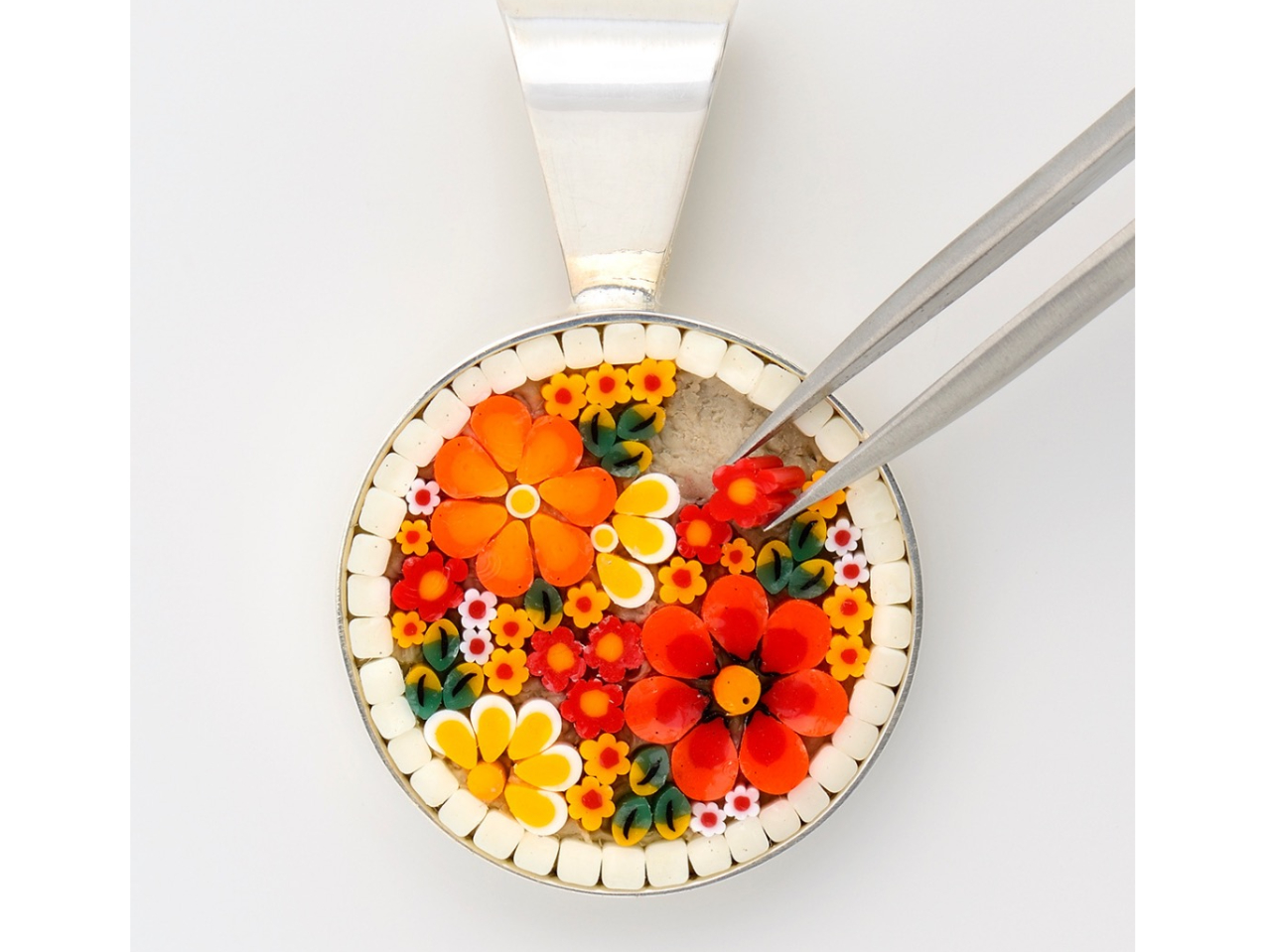 イタリア発祥のガラス工芸【ミクロモザイク】が体験できます!