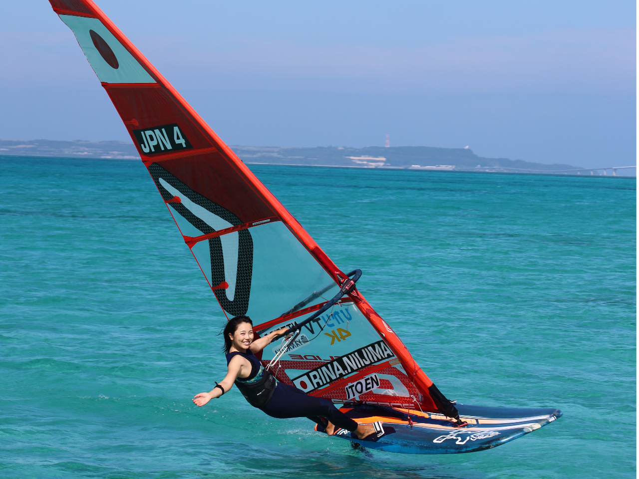 ��B����ƊC�ʂ����R���݂ɓ������܂��I�����Ȃ�΂����a�݂��I