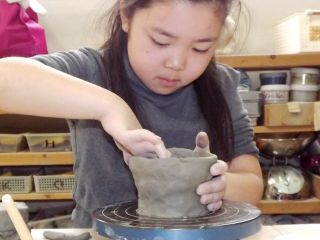 お子様でも簡単に作れます♪講師も優しくお手伝いするから、ご家族も安心◎