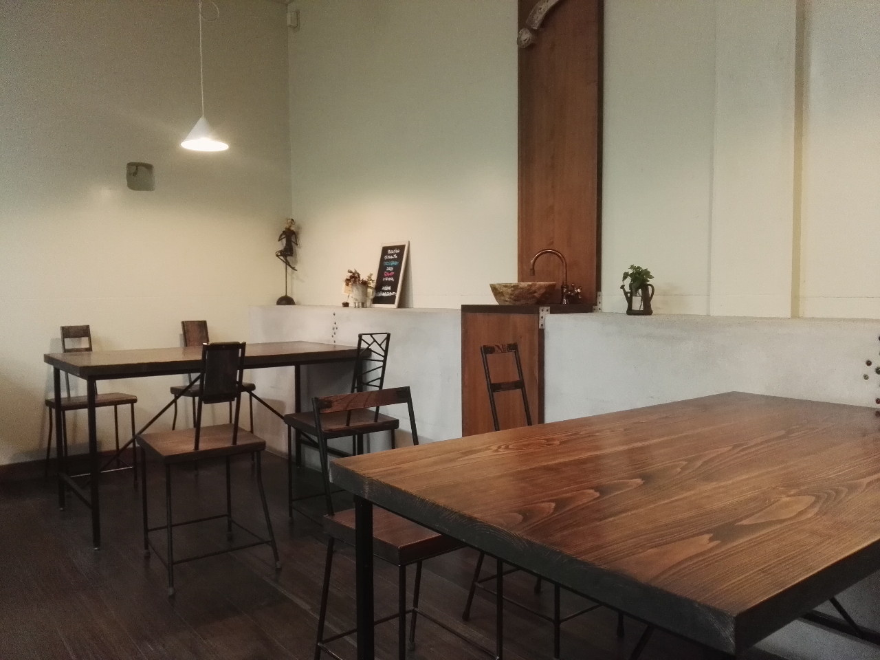 ݂̃JtFB`XC[cZbg񋟁B