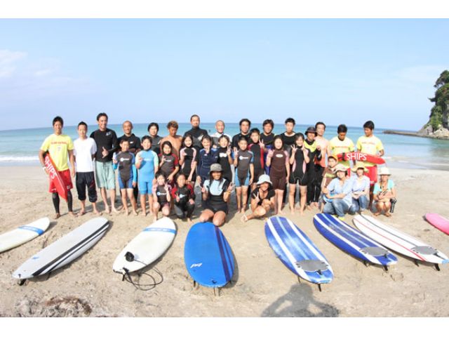 日本サーフィン連盟公認指導員のインストラクターが丁寧に分かりやすく指導いたします。