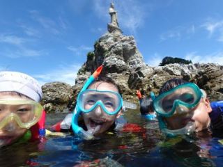 無人島でシュノーケル!夏を楽しもう!!