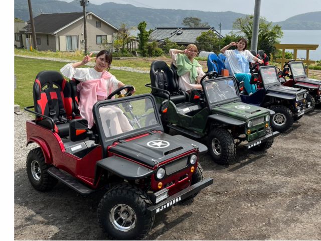 女子会もミニジープで