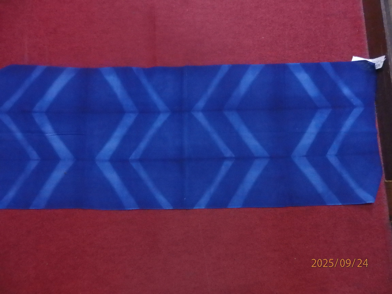 板を使った模様(割り箸でも可能)