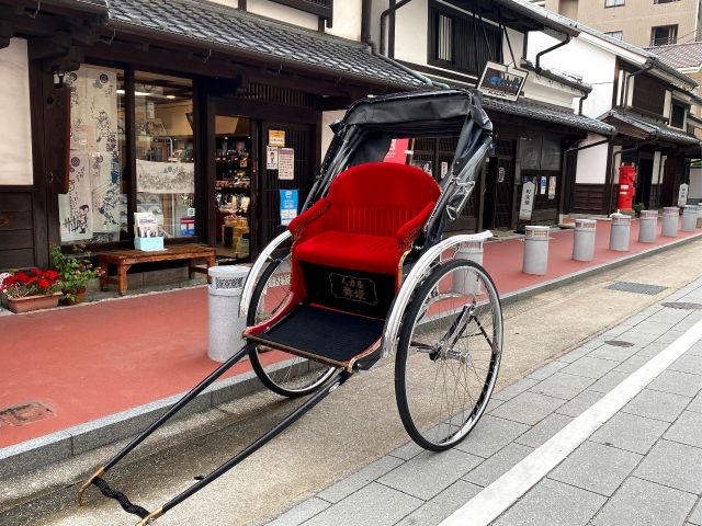 博多町家ふるさと館より出発