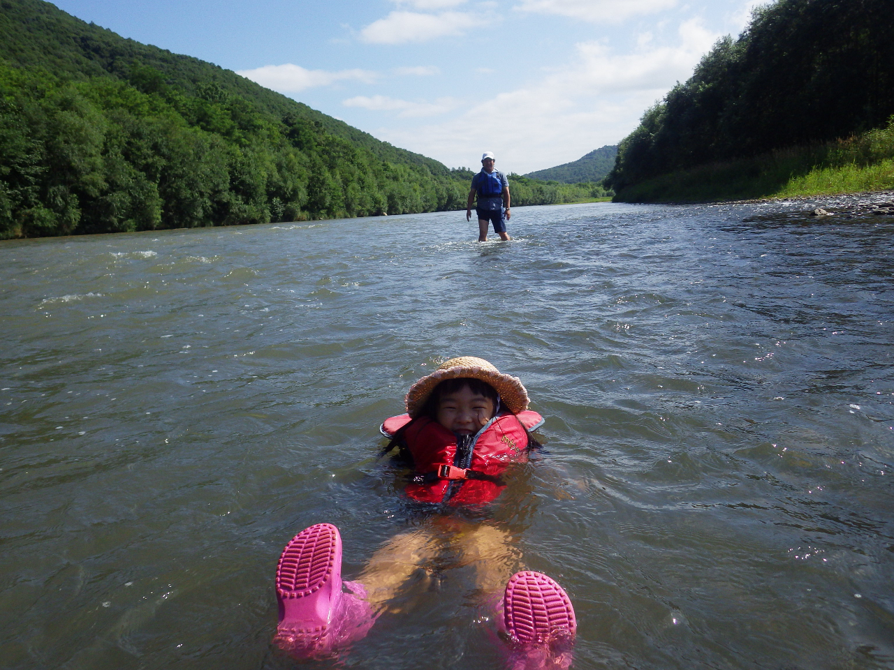 �����ȃQ�X�g�ւ̔z�������Ă���܂���