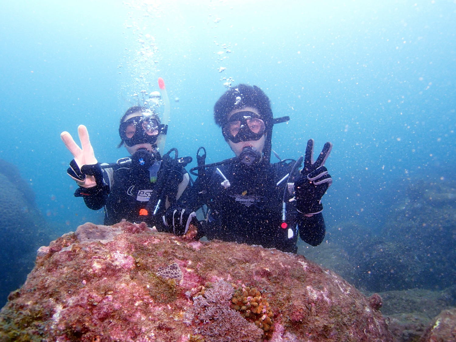 水中で記念撮影!写真は無料でプレゼント!!