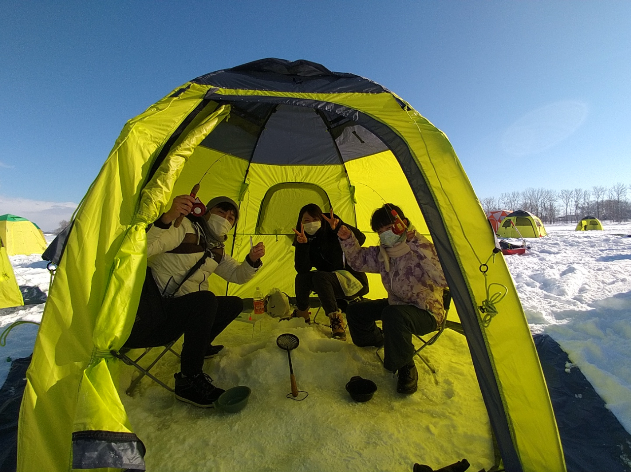 これぞ北海道の面白体験!約2時間のテント生活を満喫しよう。