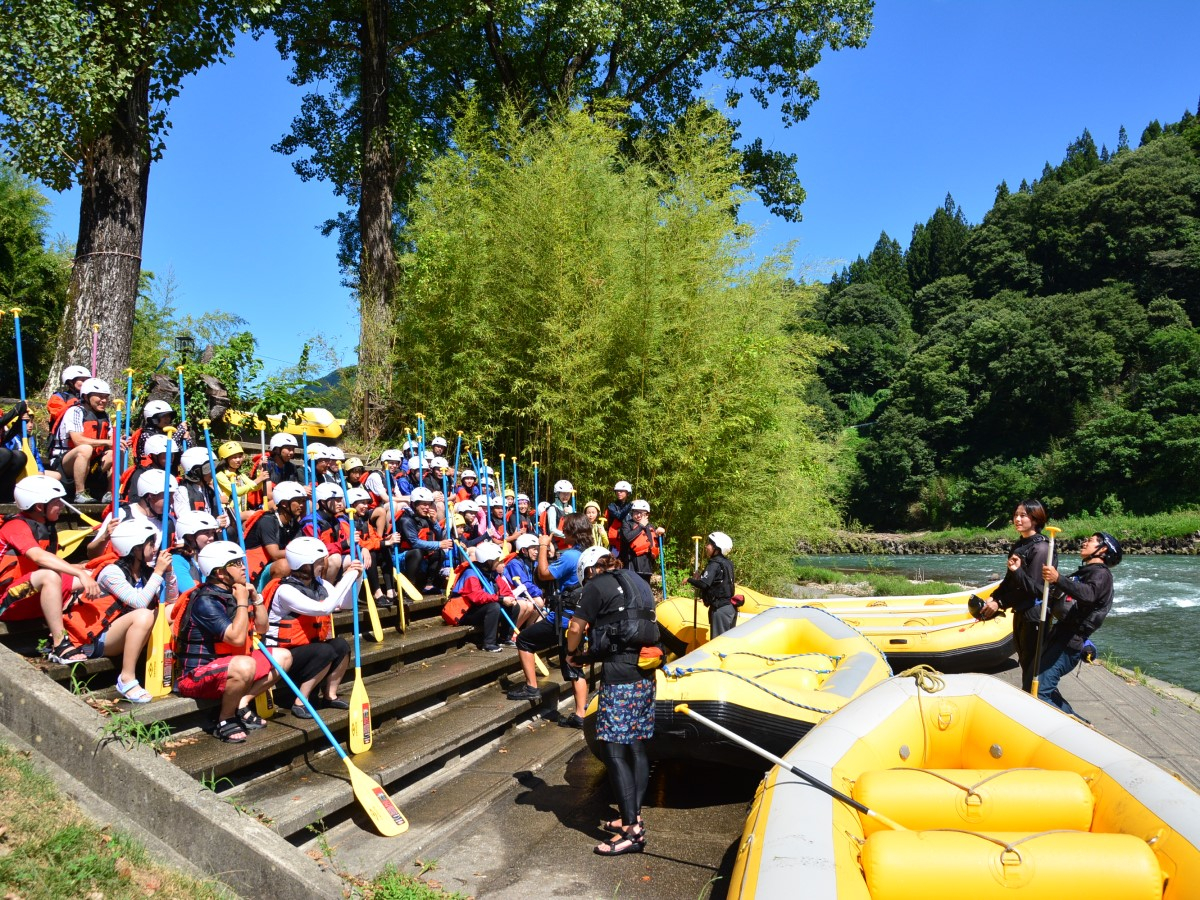 �̌��O�ɂ܂��͈��S�ʂ̐����⑆�����̗��K�Ȃǂ̈��S�u�K���s���܂��B