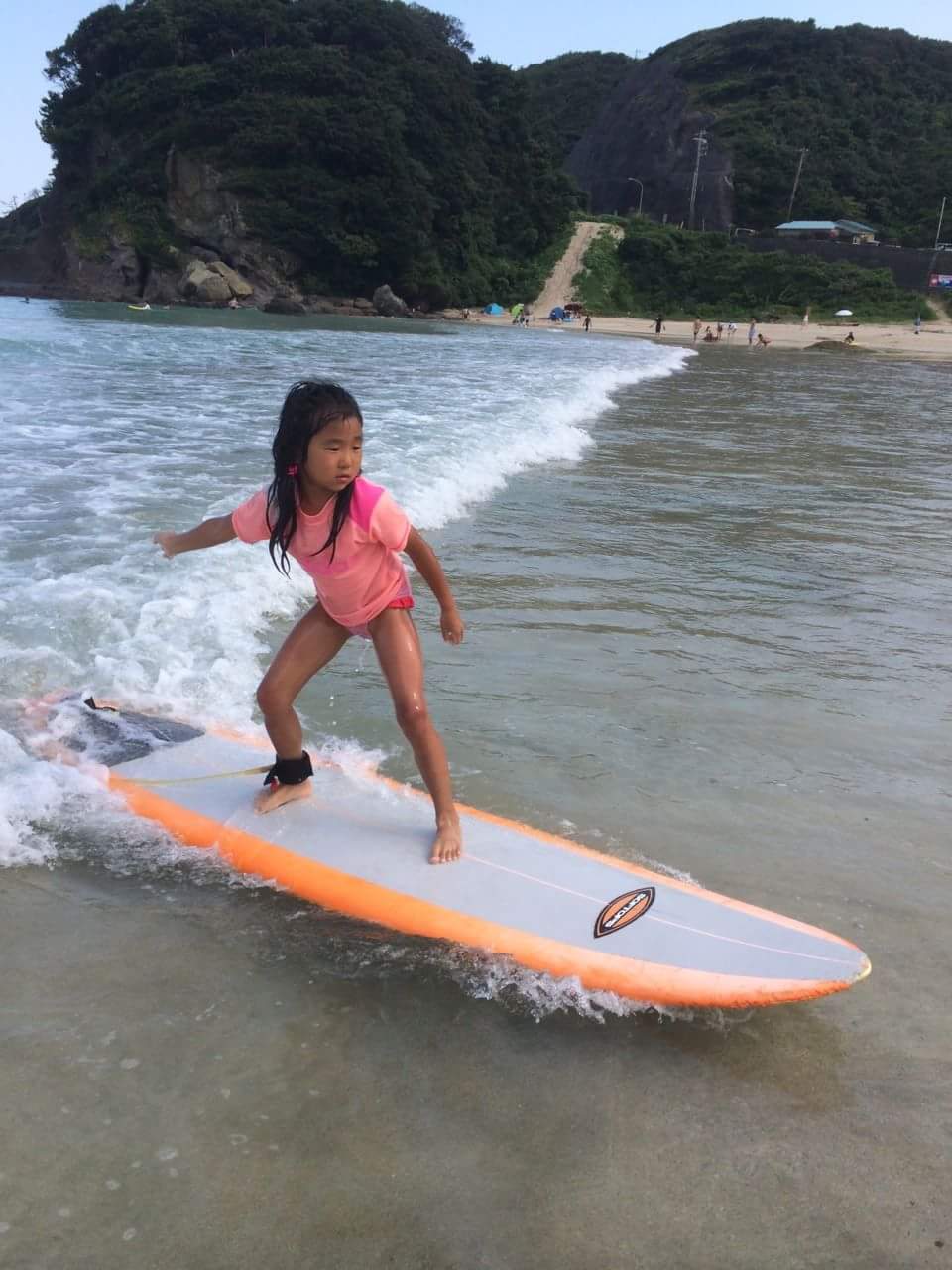 お子様のサーフィンデビューにも