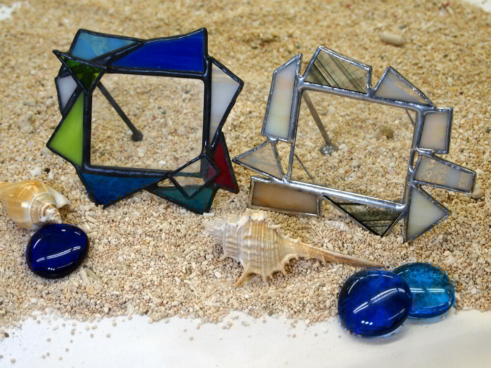 旅の思い出写真を飾るミニフォトフレームorミニミラー!(¥4.300)