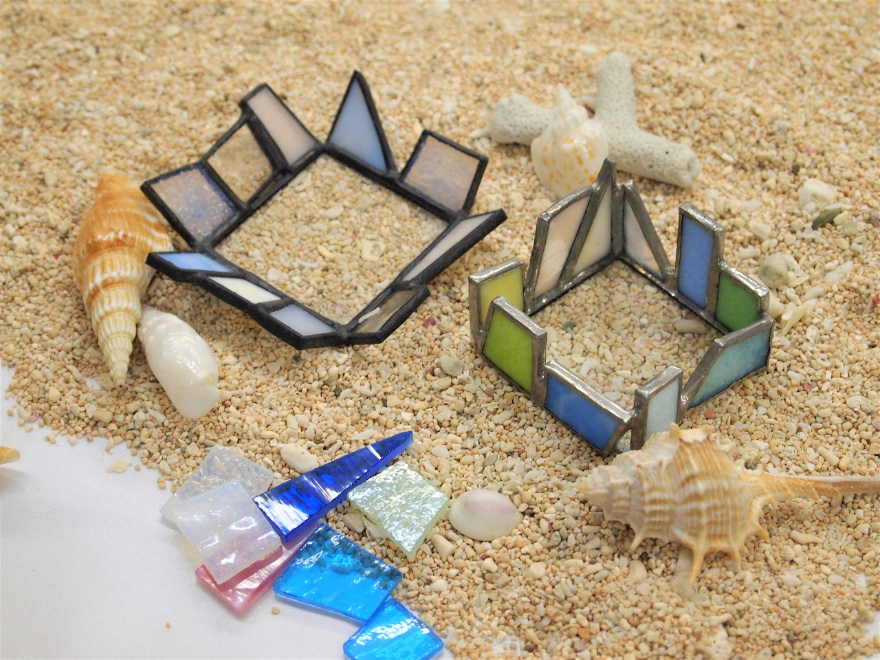 アクセサリーを入れても可愛いカットガラスのこもの入れ!(¥4.300)