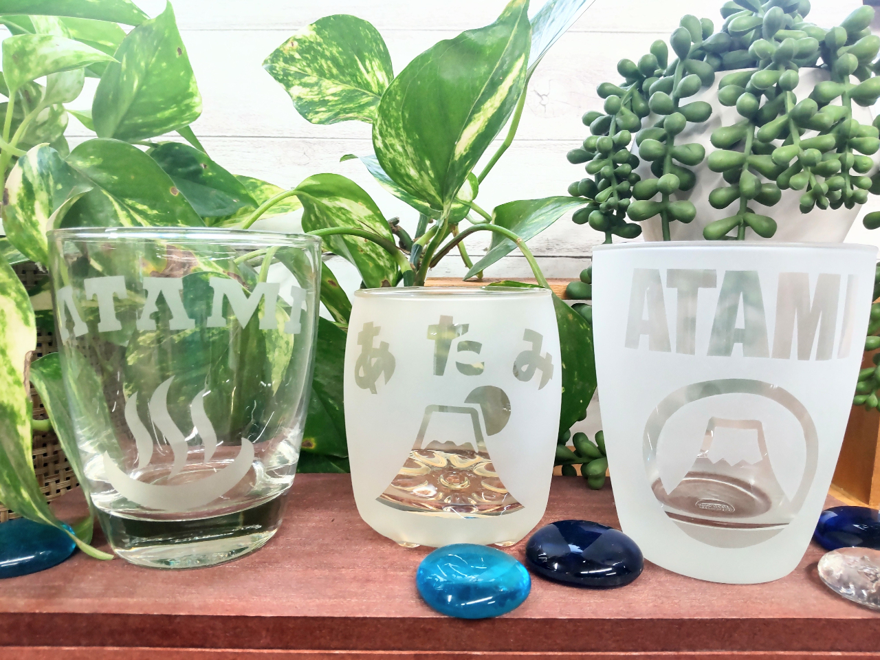 思い思いのデザインでステキなグラスをお作り下さい。