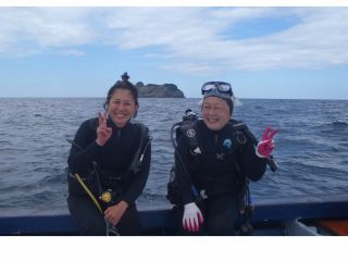 親子で「バディダイブ」夏の楽しみの一つです。