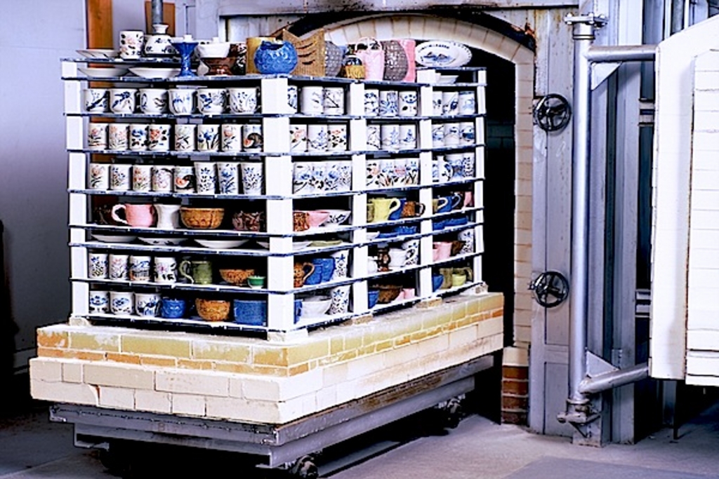 清水焼絵付け体験 ２色湯呑みコース 有限会社 森陶器館 じゃらん遊び体験