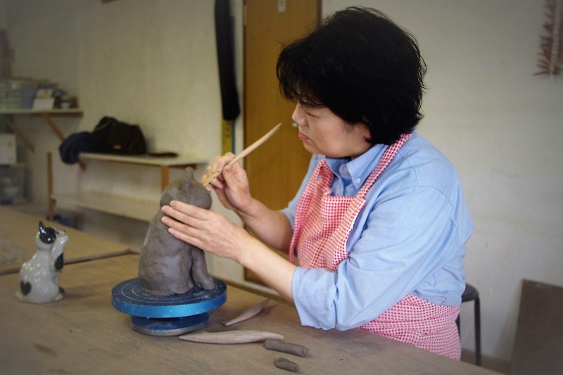 体験画像‥目鼻を入れる