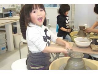 電動ろくろ体験。