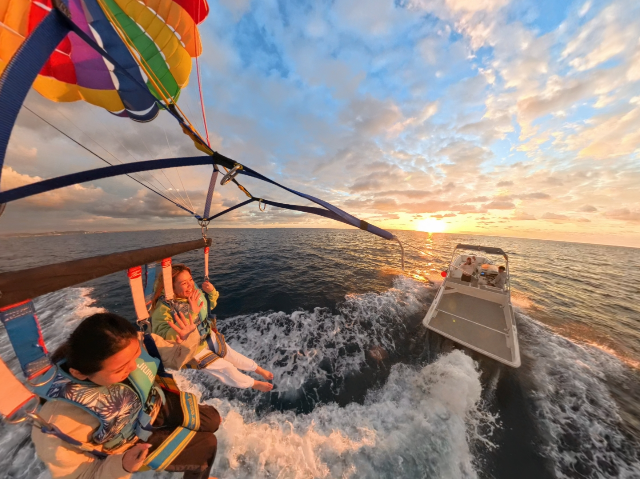 D󒆂ɕuԂ͂ƂĂeVオ܂I