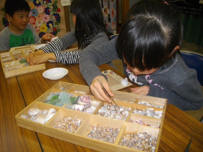 ♪琴引浜の貝殻で♪】フォトフレーム作り体験♪/琴引浜鳴き砂文化館