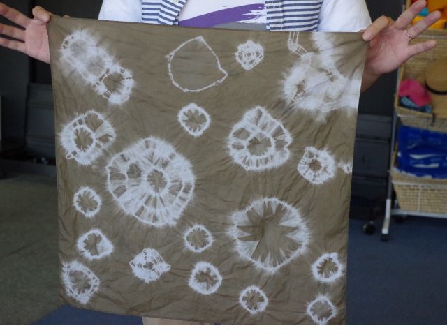 バンダナに自分オリジナルの模様を作るよ!