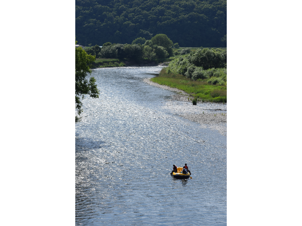 川の上でリラックスタイム☆