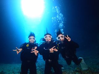 幻想的なブルーに、きっとあなたも虜になるかも!?