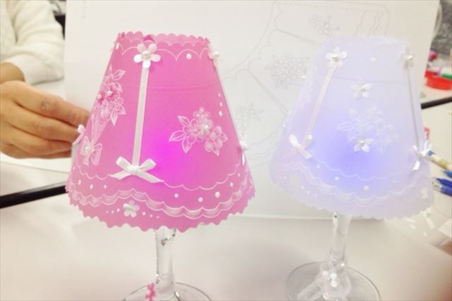 �H������郉���v�V�F�[�h(�C���[�W�j��i�͖���قȂ�܂������S�҂ł��ȒP�ɍ�����̂�p�ӂ��Ă���܂��B�ڍׂ͂��₢���킹���������B