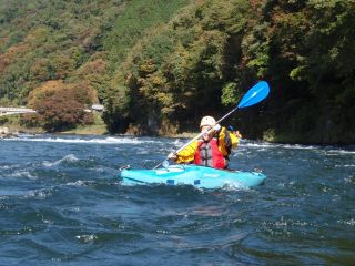 昔ながらの里山の原風景が残る自然豊かな那珂川でのカヤックツーリングです。初心者向けの企画ですので安心してご参加ください