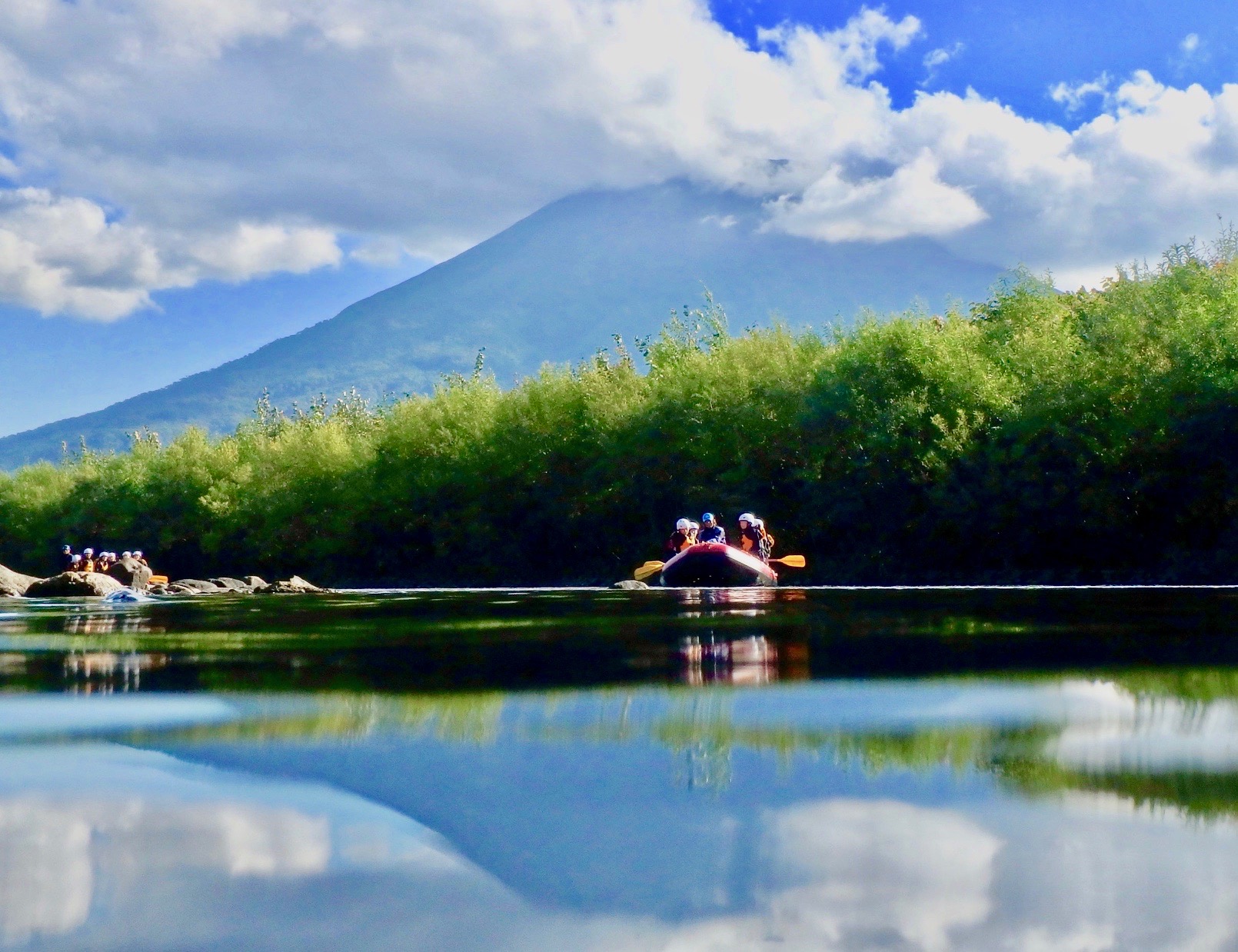 【口コミ高評価★安全第一★】ニセコラフティング~写真・動画データ無料!4歳から参...