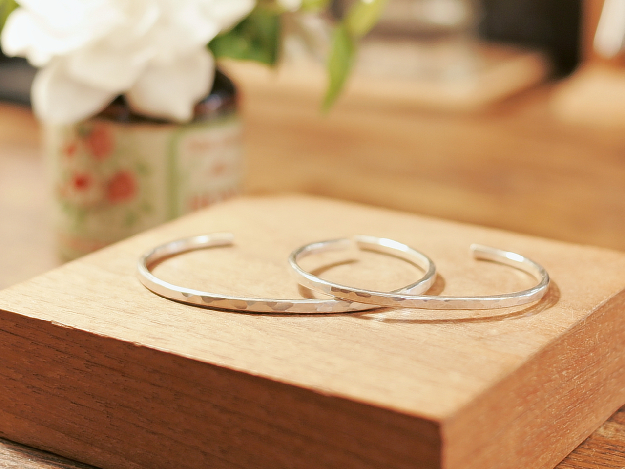 【シルバーペアバングル手作りコース】アットホームな貸切工房で楽しくハンドメイド♪