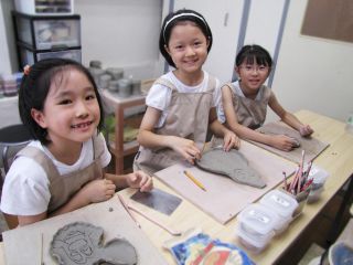子供たちだけでも楽しく体験出来ます♪初めてでも必ず作れますよ!