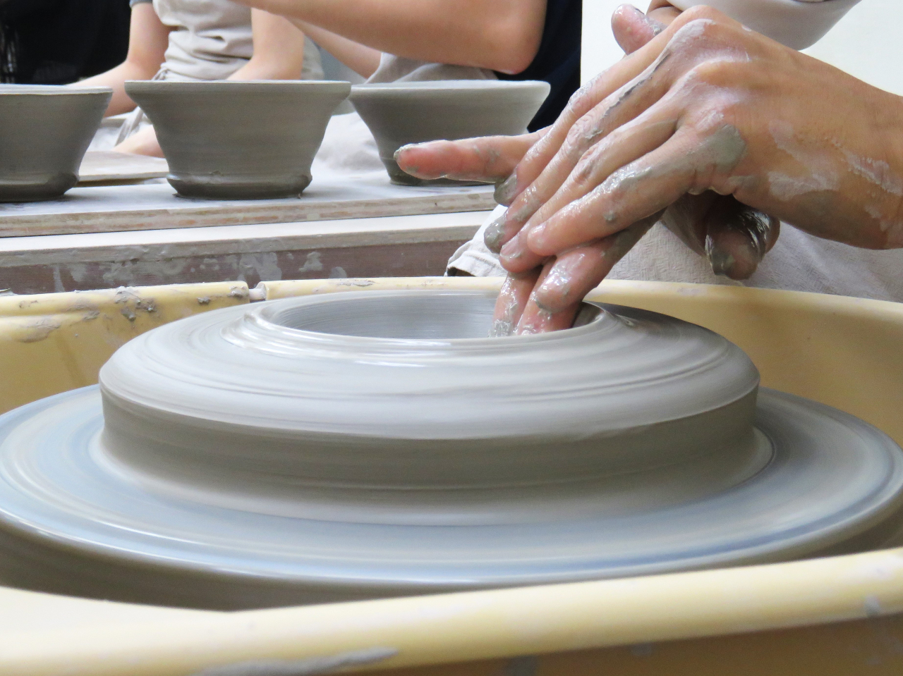 作りたい作品をリクエストしていただくとスタッフがサポートしますのでお好みの形を作る事が可能です!