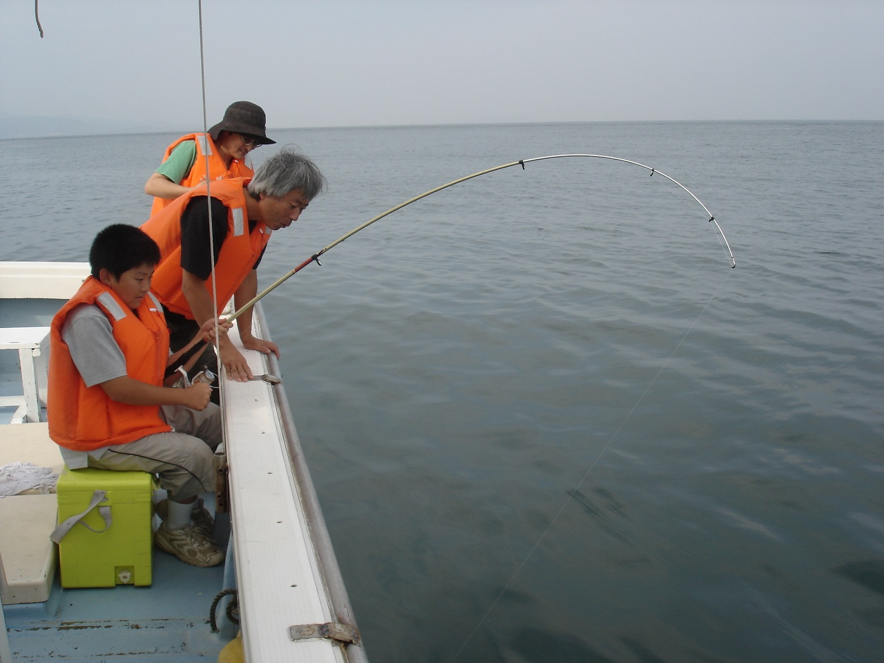 引いてる、引いてる!