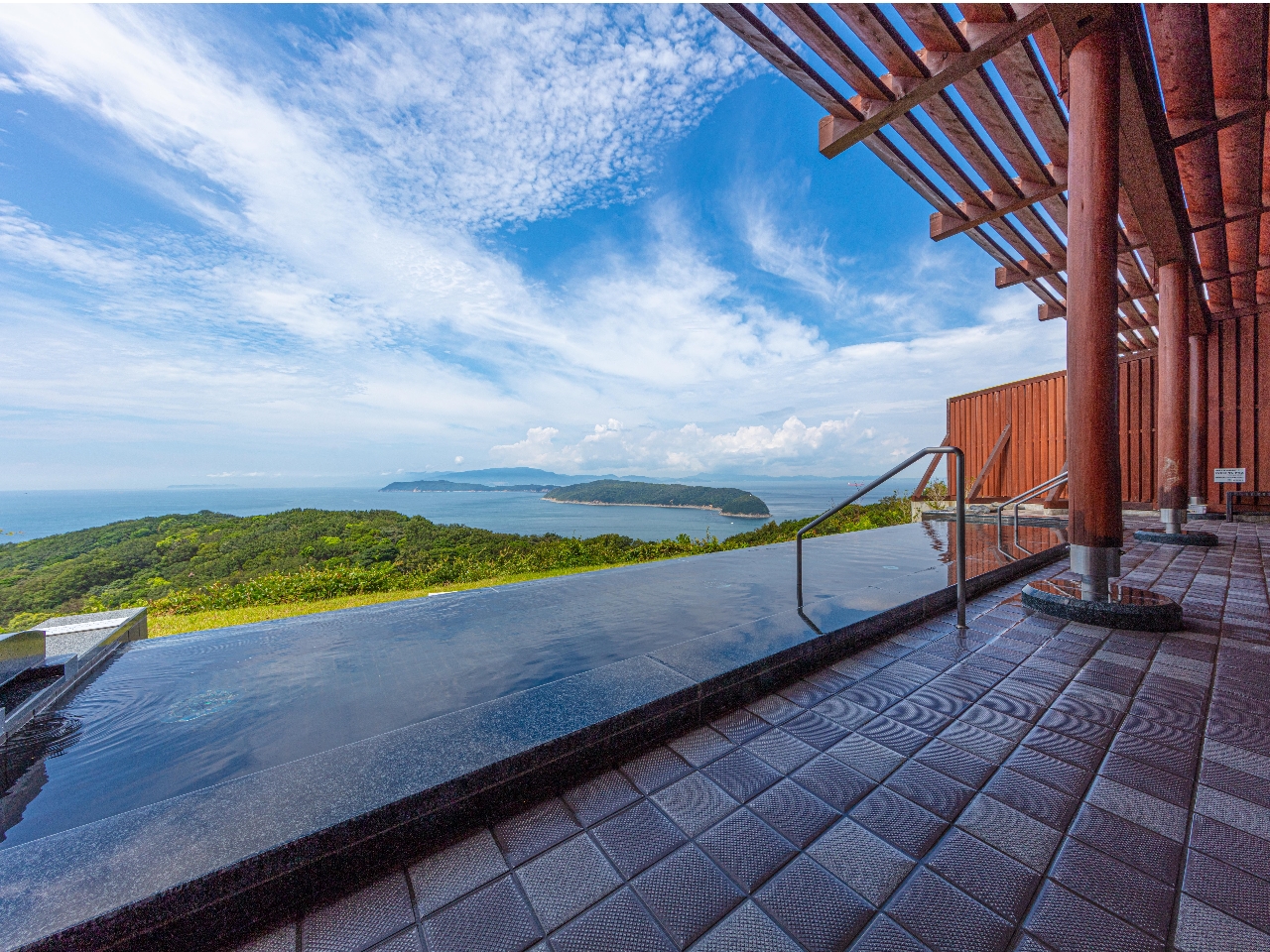 IVC͗FWHEVCǂΓ܂B܂ADED̉yނƂł܂B