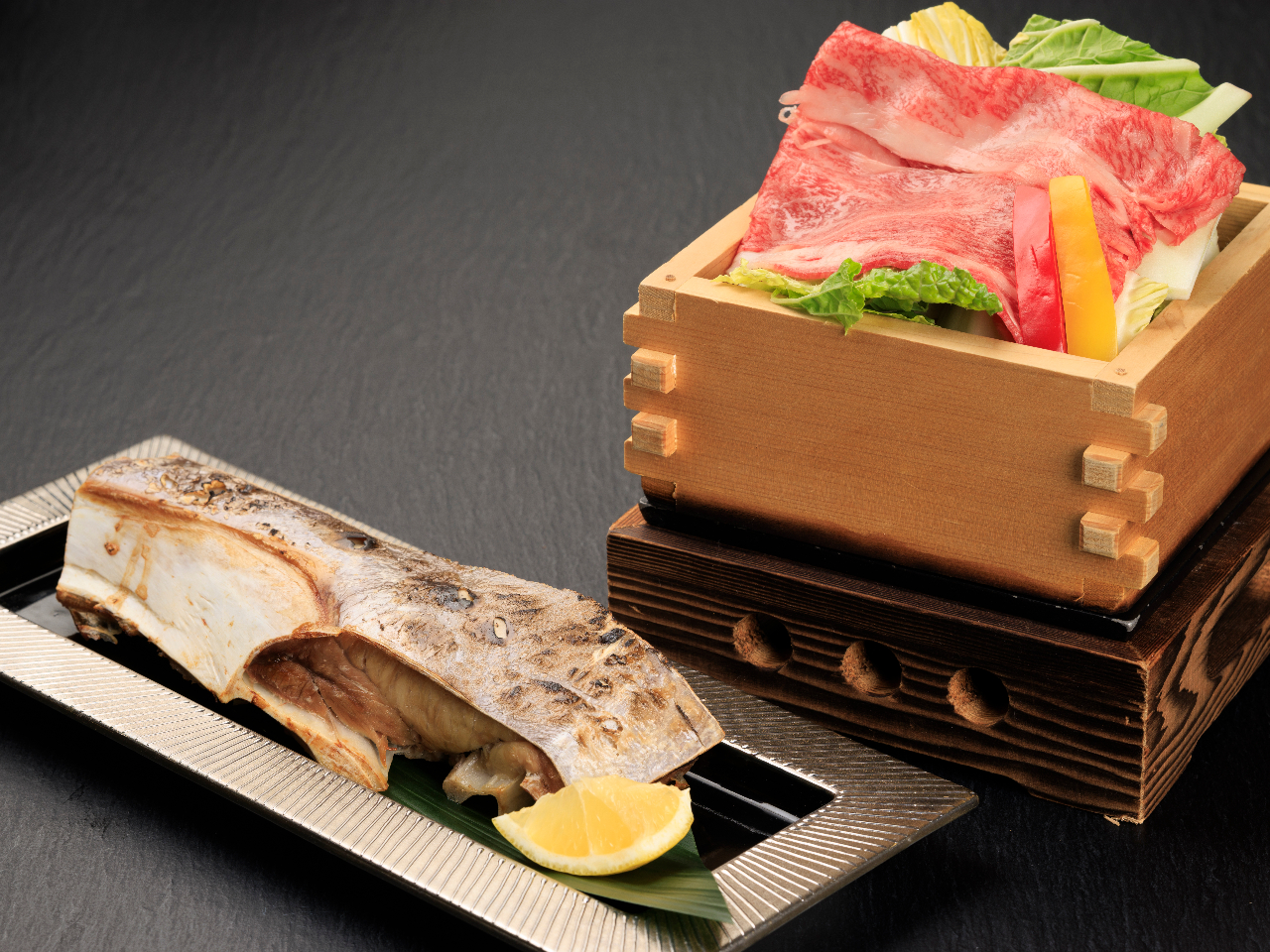 食べ応え十分なマグロカマ塩焼きや熊野牛セイロ蒸しをご用意!