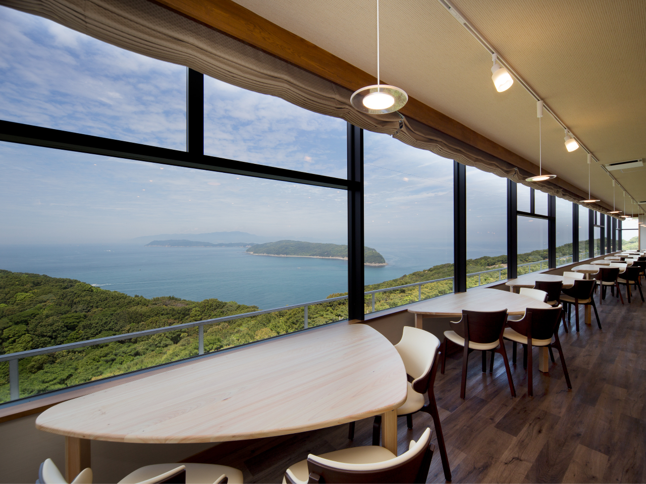 �I�W�C����]�̃��X�g�����u�I�[�V�����_�C�j���O�@�I�ɂ̍��v