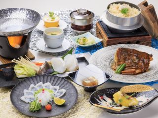初めてクエを食べる方にもおすすめ♪「天然クエミニ会席」