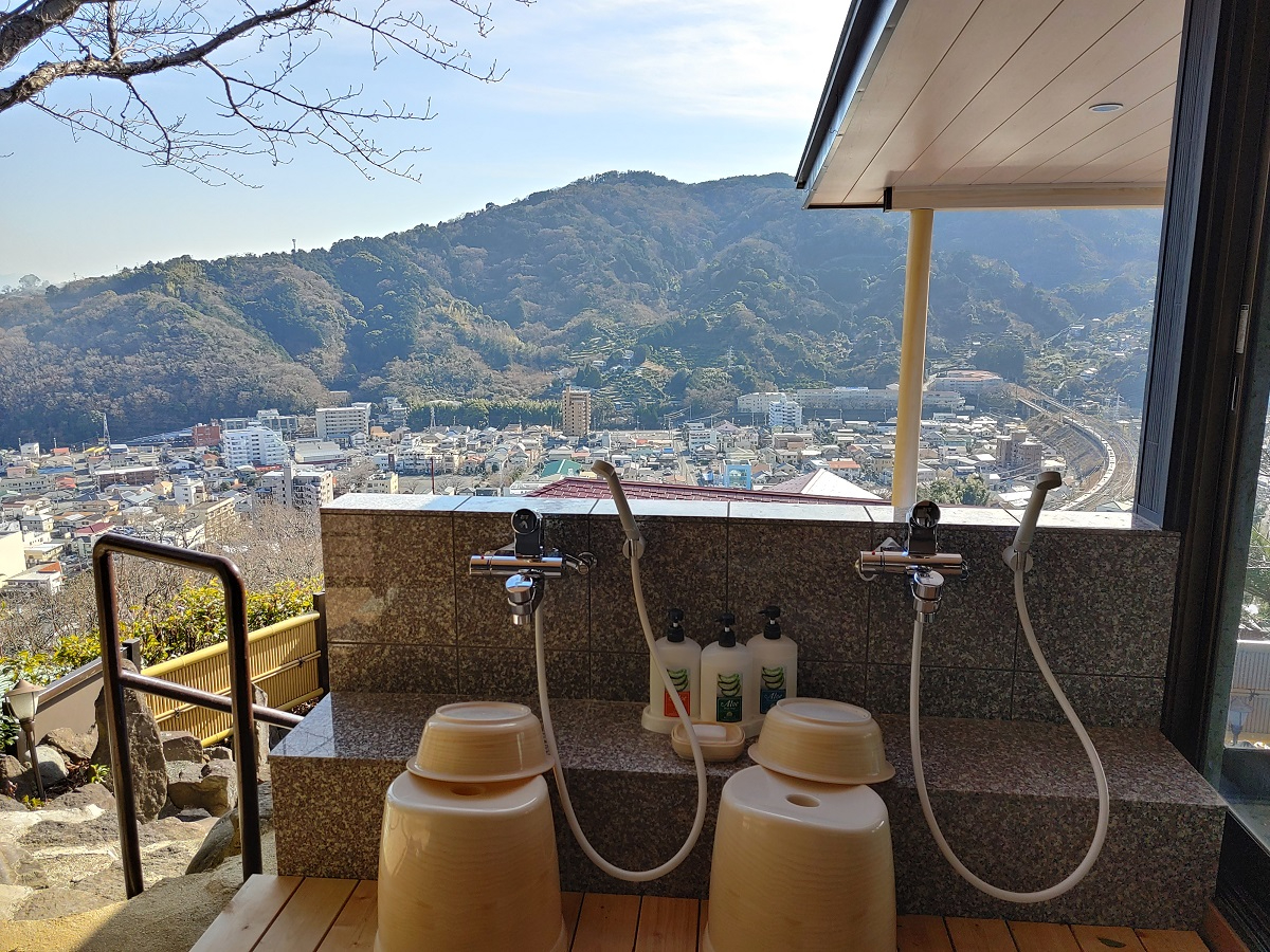 ɂ邽߁ACɂAJIŁAiłBy݂I