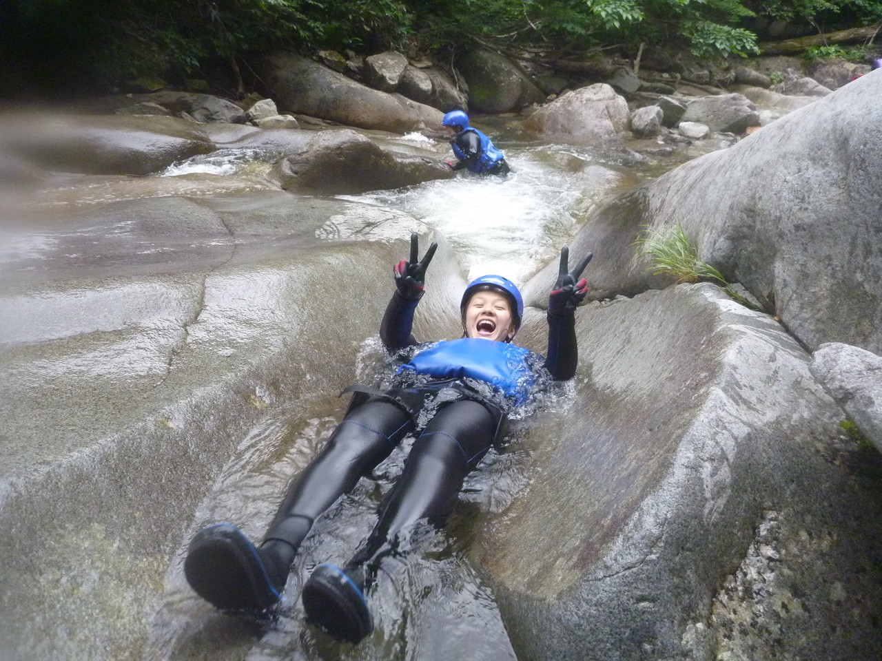 VREH[^[XC_[AR̕svc܂