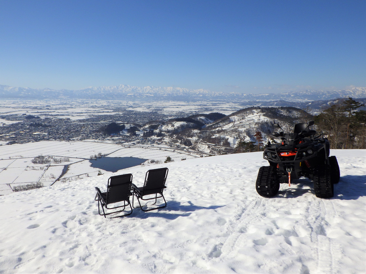 �R���ł͒u���~�n�����n�����i�̂Ȃ��ŃR�[�q�[�^�C���B