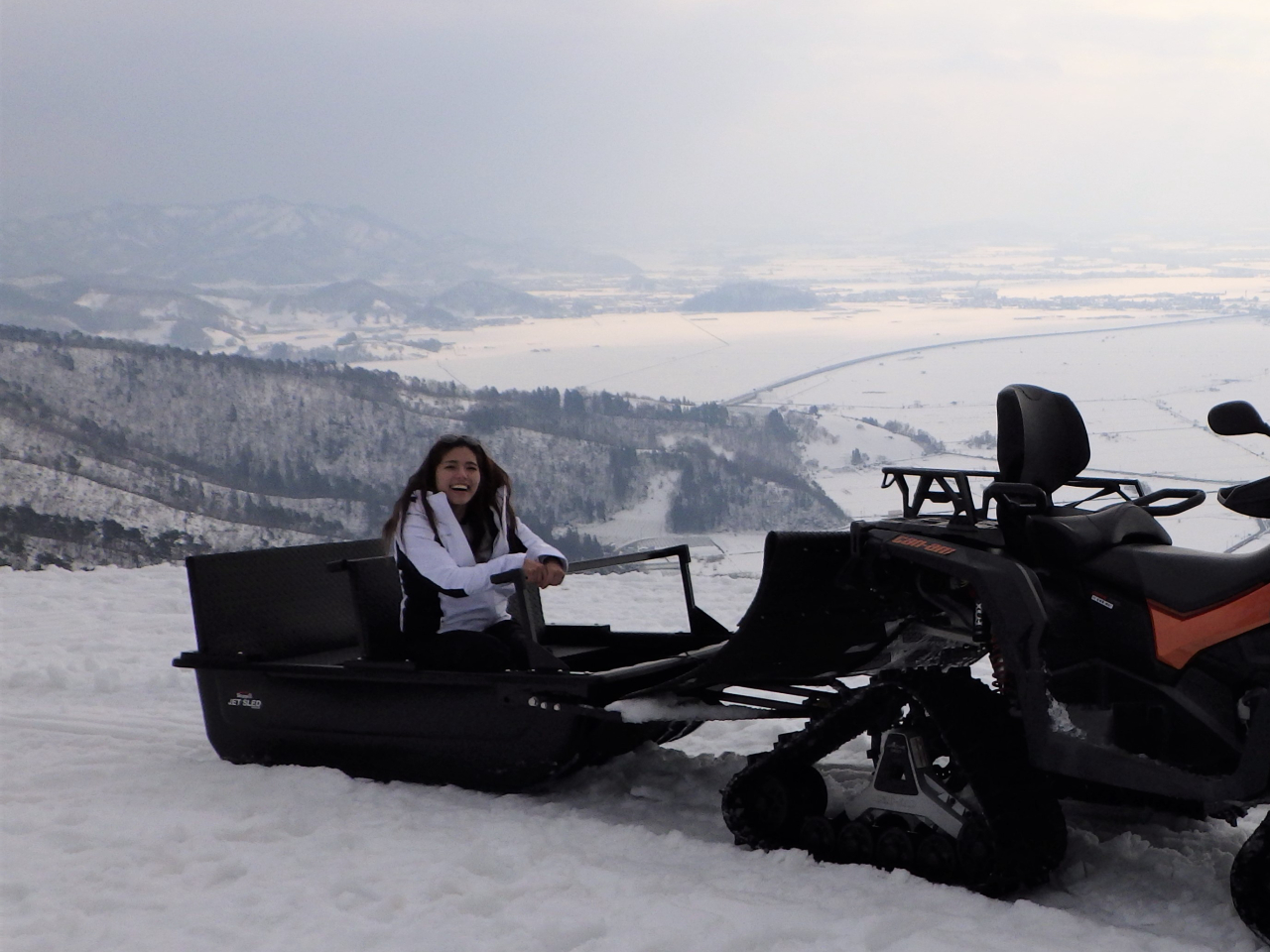 ��p�\���̃x���`�V�[�g�ɍ����Ė�Qkm�̐ᓹ�h���C�u�B