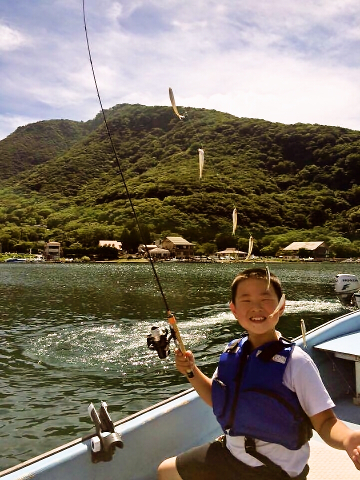 【箱根・芦ノ湖・手ぶらde釣り】思う存分箱根で釣りを楽しもう！手ぶらで★１日コー...